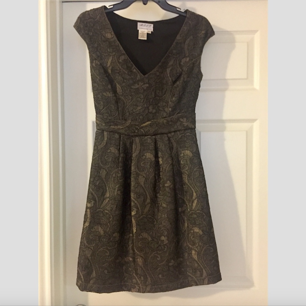 Max Studio Specialty Products (M.S.S.P.) Sz XS